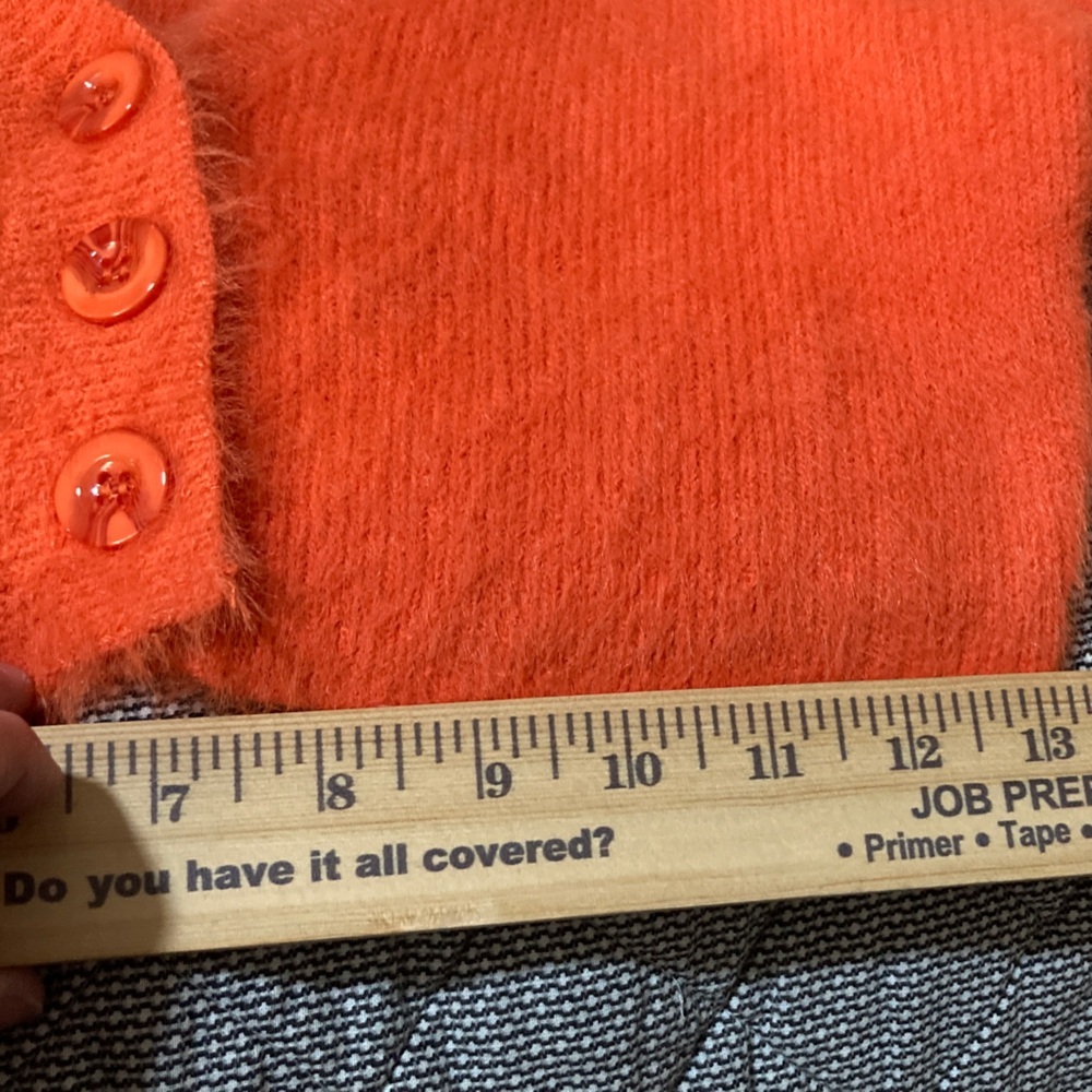 Cropped Fuzzy V-Neck Cardigan Sweater - Orange - Picture 6 of 11